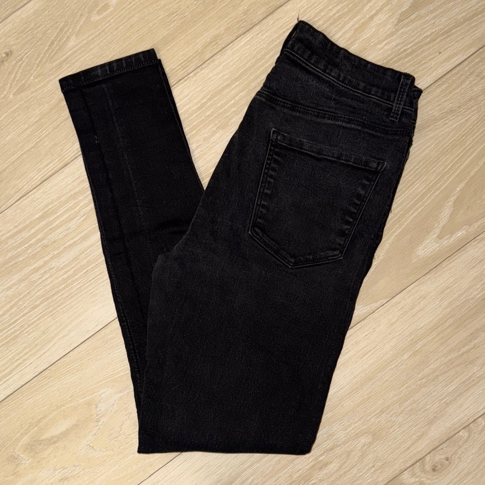 Forever 21 Black Skinny Jeans